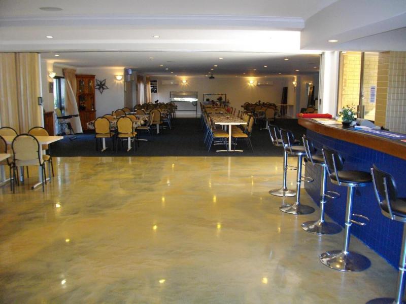 Kurrmine Beach Motel
