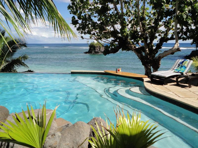 Seabreeze Resort Samoa - Exclusively For Adults image