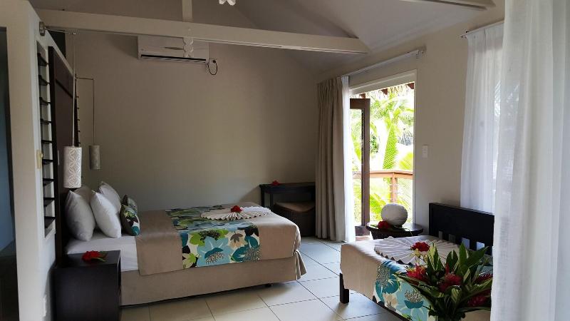 Seabreeze Resort Samoa - Exclusively For Adults image