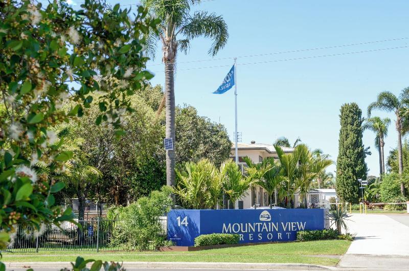 Mountain View Resort image