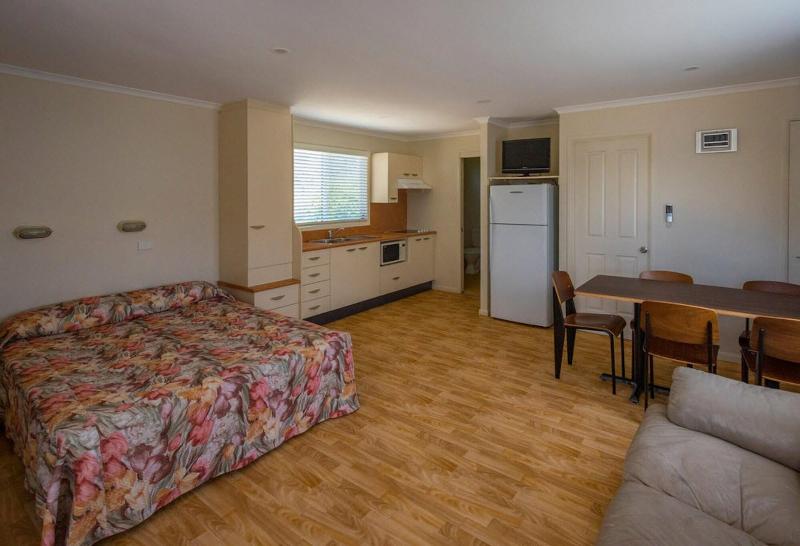 Mountain View Resort image
