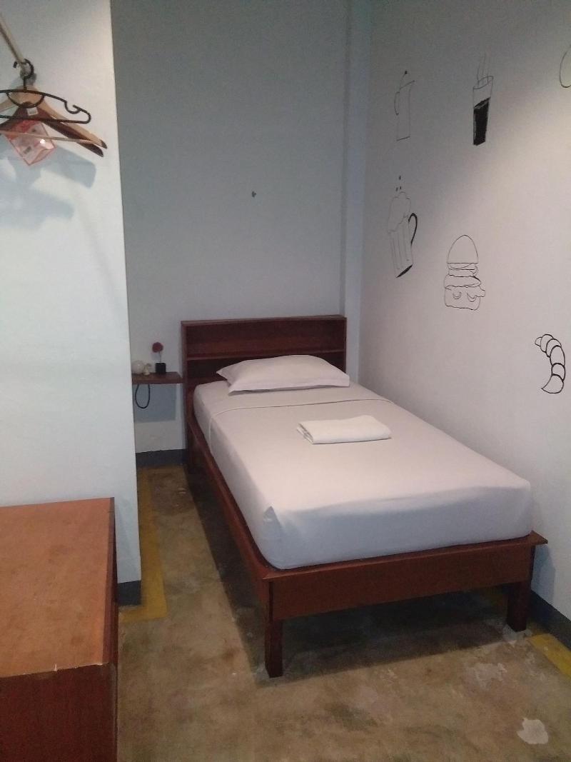 Artz Hotel image