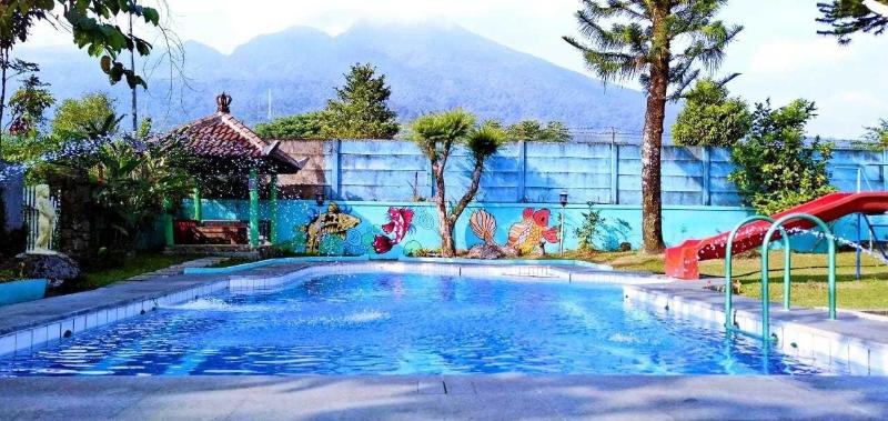 Resort Highlander image