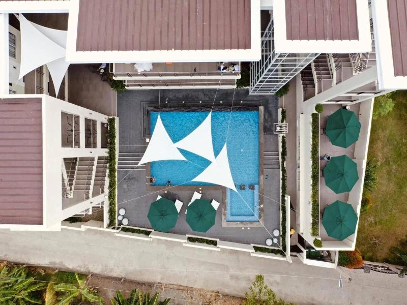 Rovira Suites image