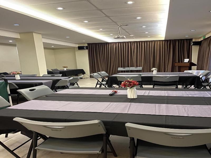 Rovira Suites image