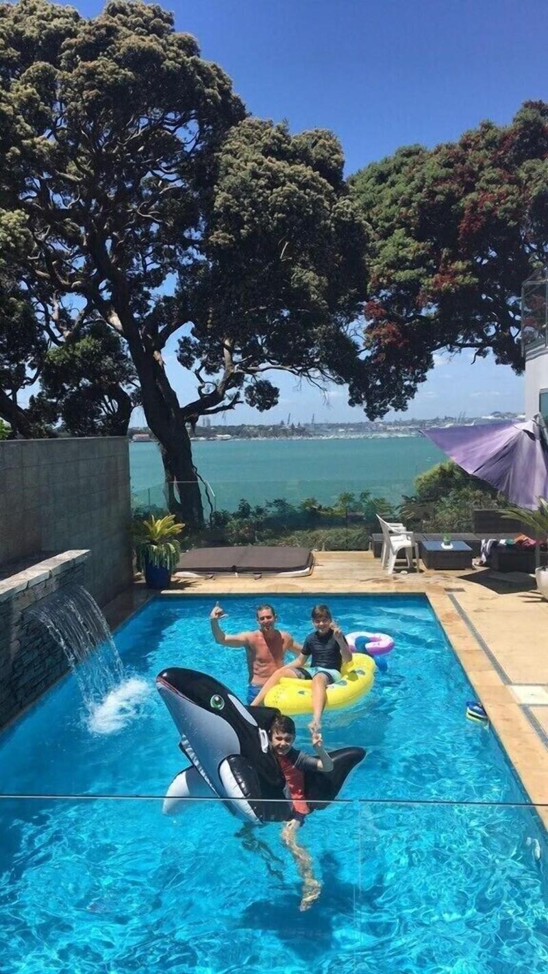Sea View Guest House image