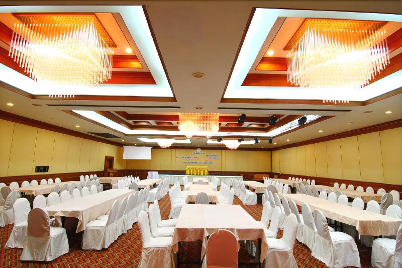 Khumsuphan Hotel