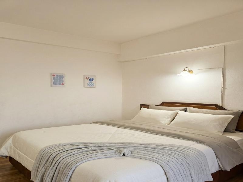Wiangwalee Hotel by ZUZU image
