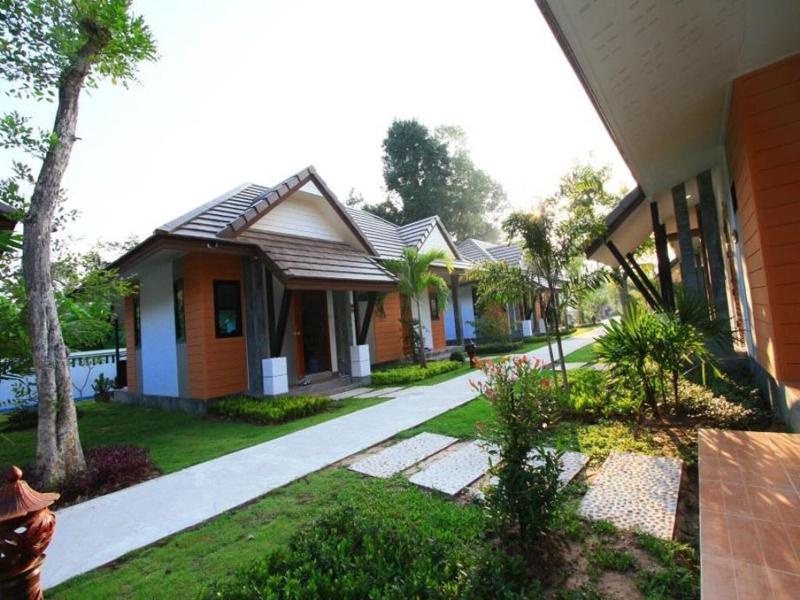 Phakawan Hotel image