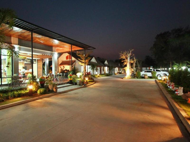 Phakawan Hotel image