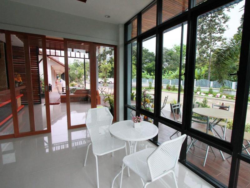 Phakawan Hotel image