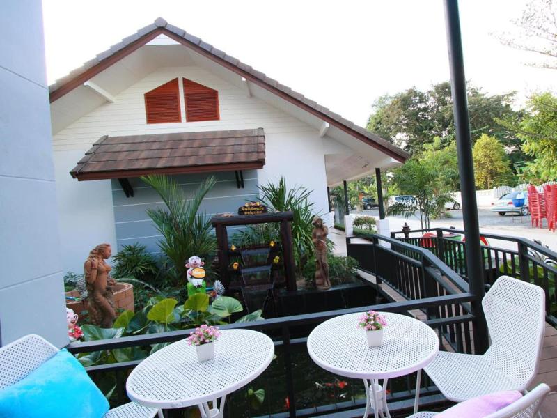 Phakawan Hotel image