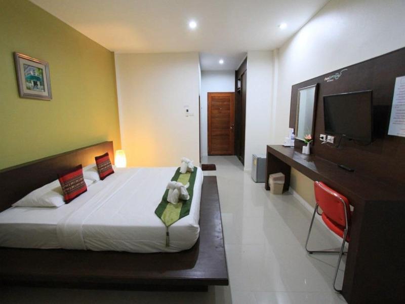 Phakawan Hotel image