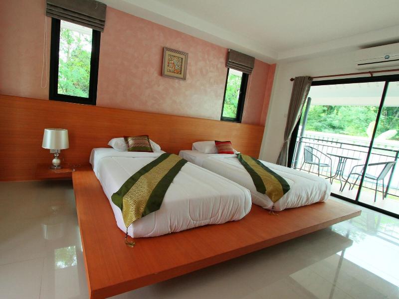 Phakawan Hotel image
