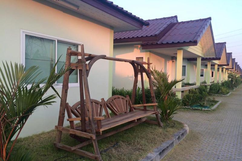 Pt House Resort image