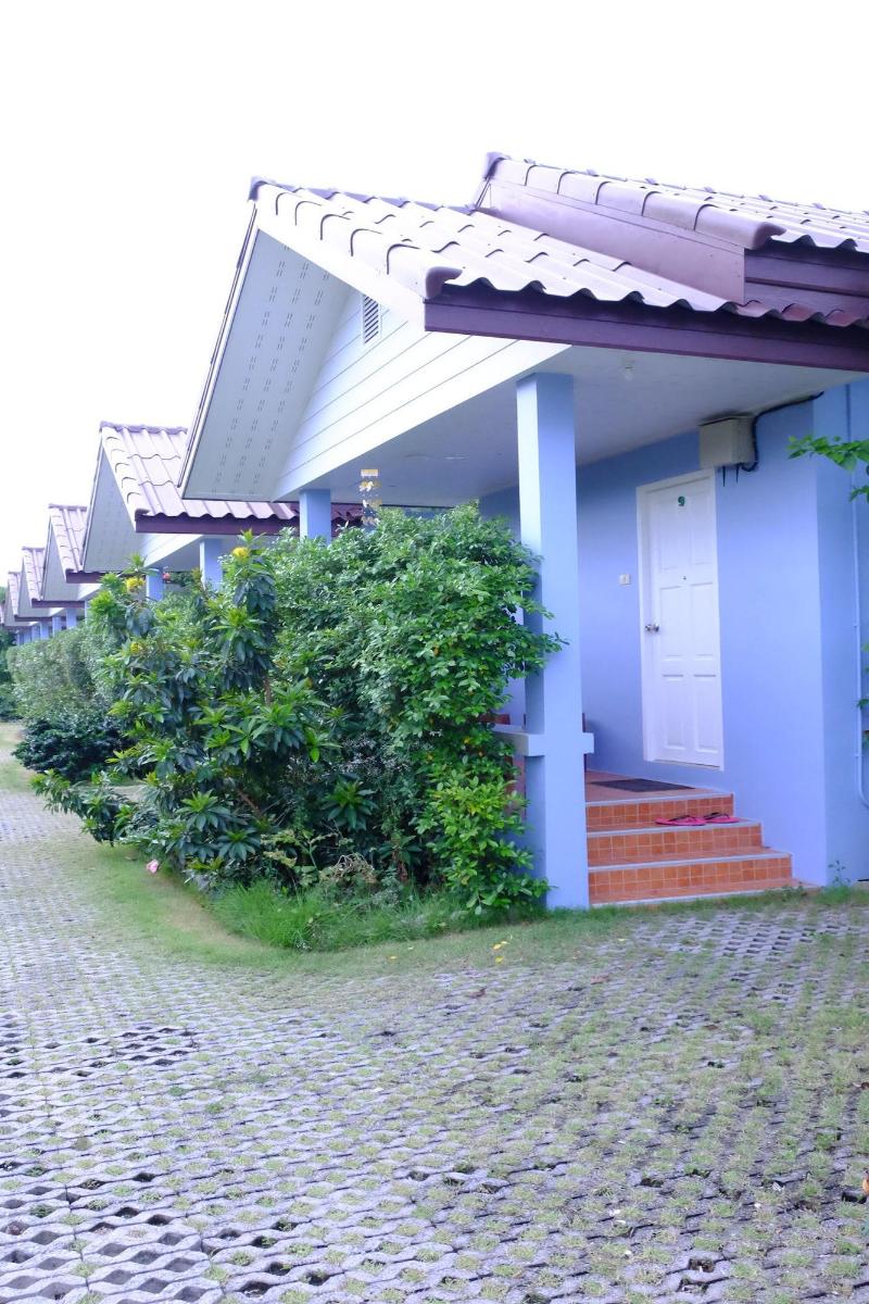 Pt House Resort image