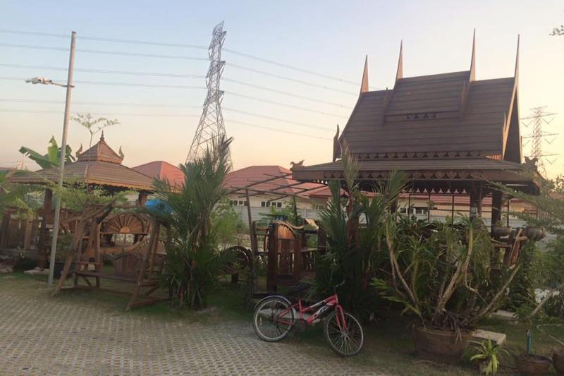 Pt House Resort image