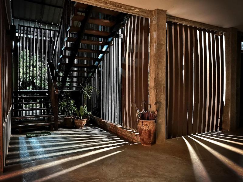 Tonmai Suites image