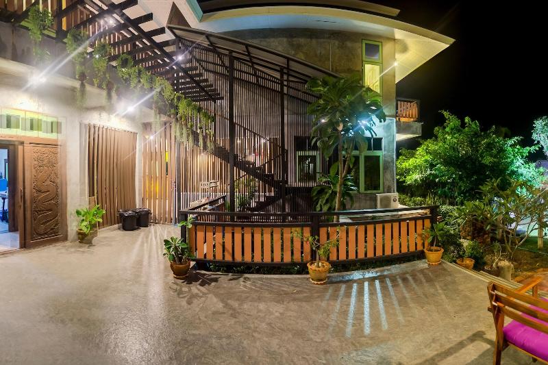 Tonmai Suites image