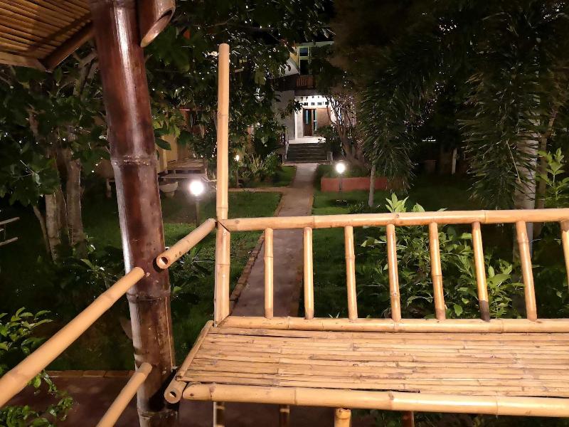 Tonmai Suites image