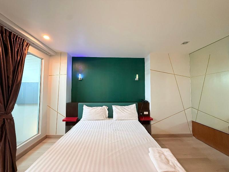 Eurna Resort image