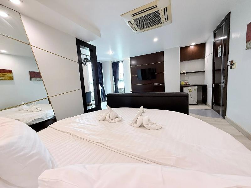 Eurna Resort image