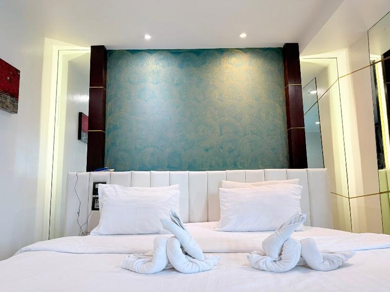 Eurna Resort image