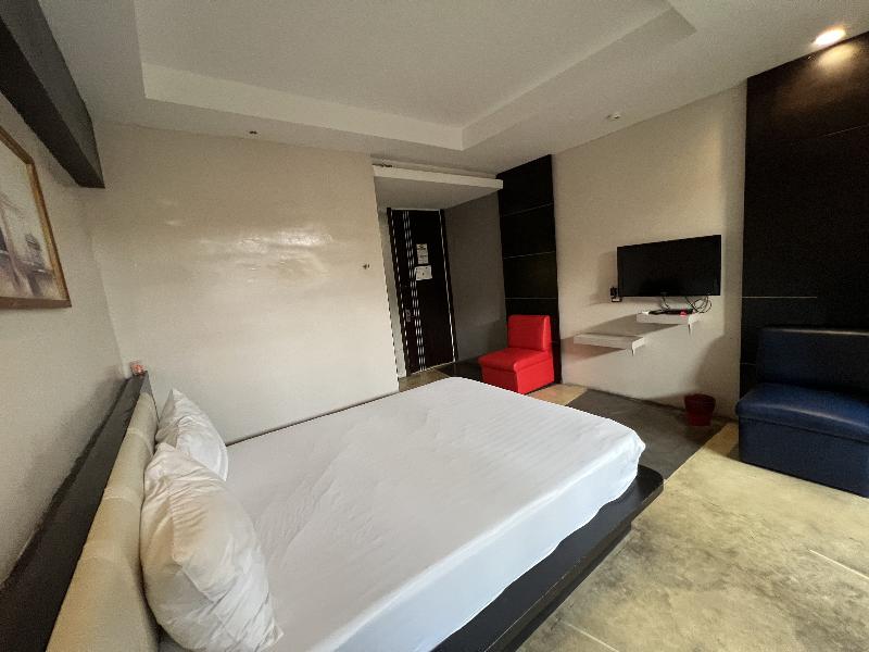 Eurna Resort image