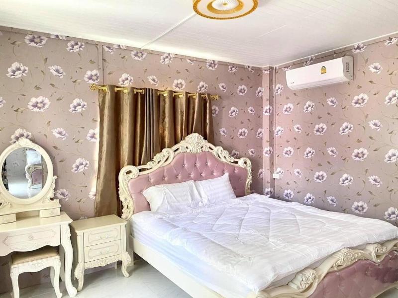 Rai Phurak Resort image