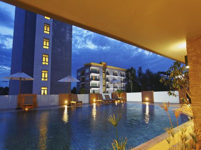 Leenova Hotel image
