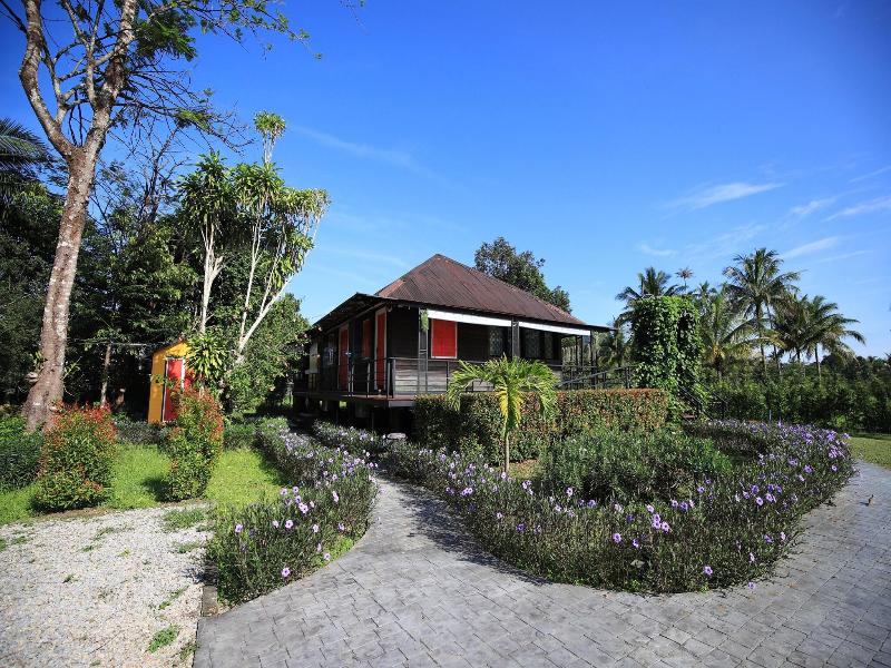 St Resort