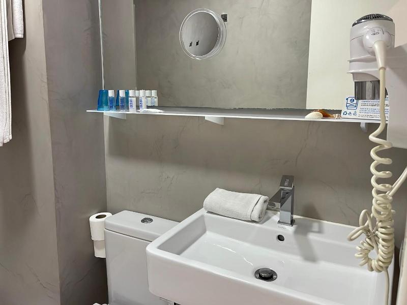 Wavia Hotel - Adults Only image