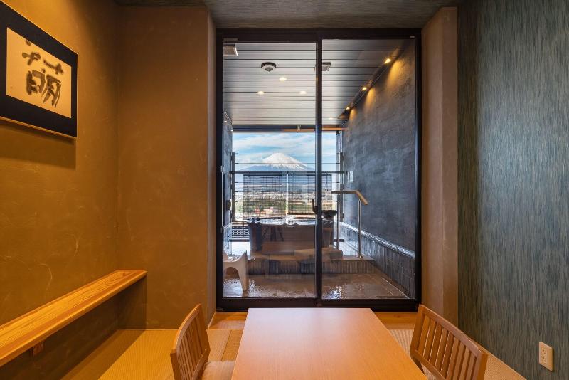 Hotel Clad image