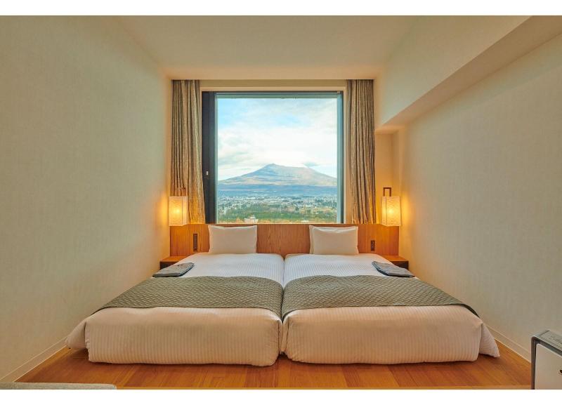 Hotel Clad image