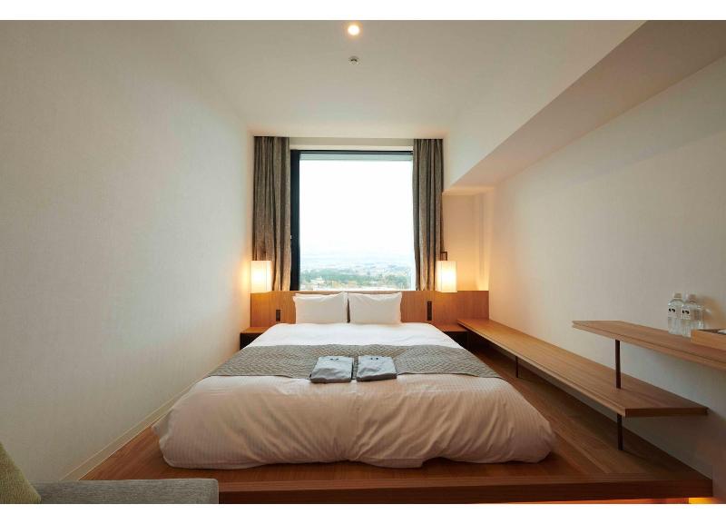 Hotel Clad image
