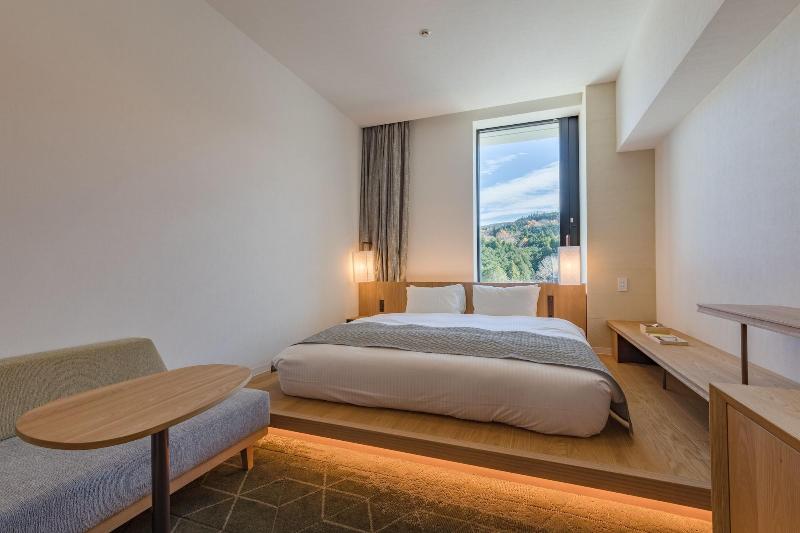 Hotel Clad image