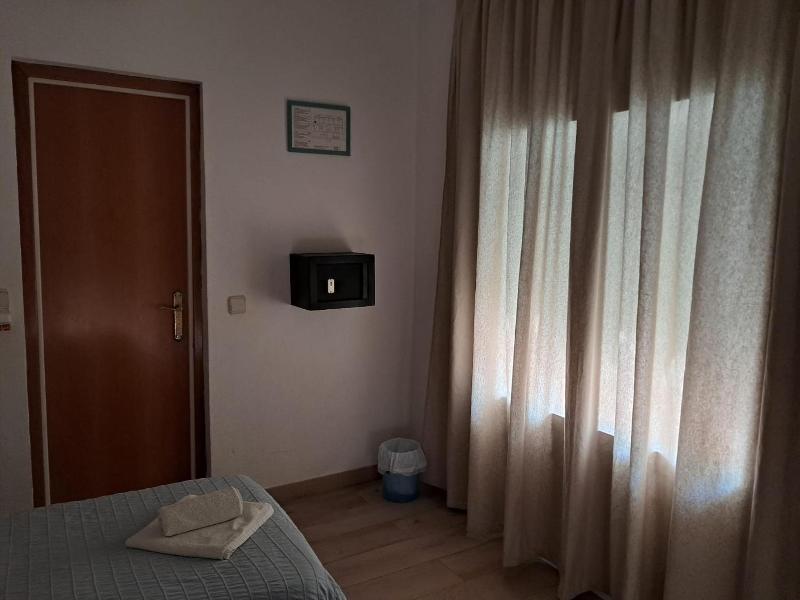 Hostal Casa Torrent image