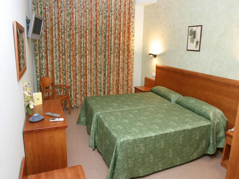 Hotel Fonda Neus image
