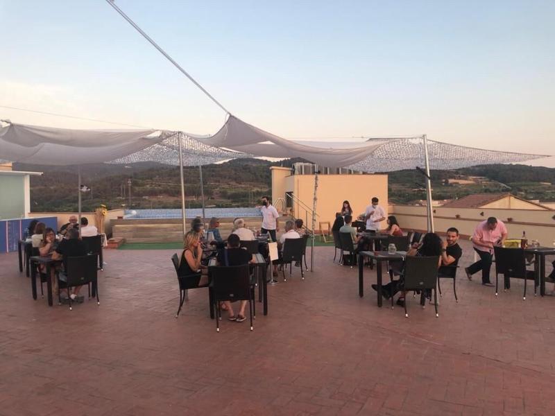 Hotel Fonda Neus image