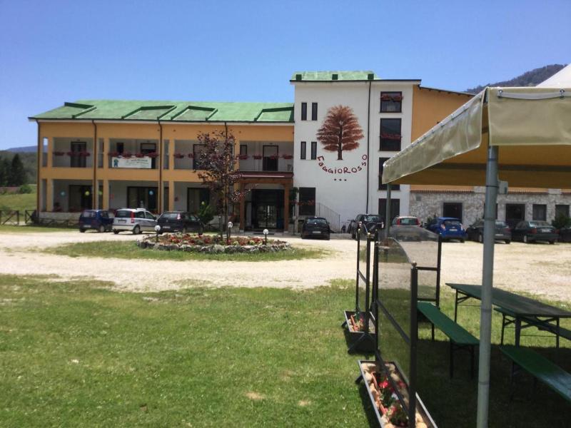 Faggio Rosso Hotel image