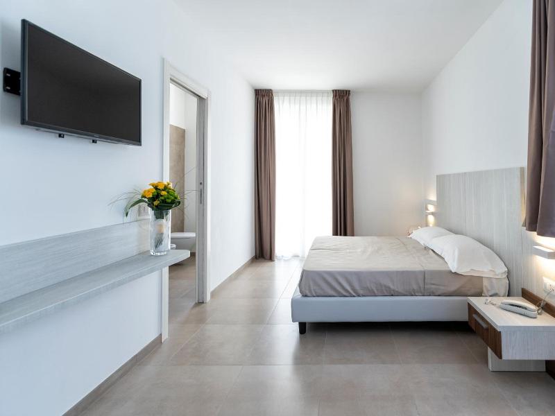 Vasto Aparthotel image