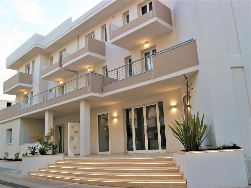 Vasto Aparthotel image