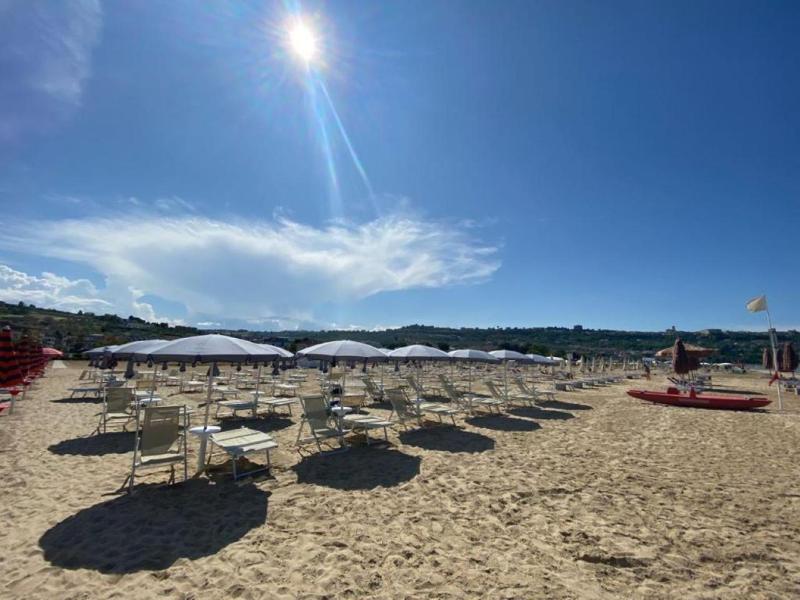 Vasto Aparthotel image