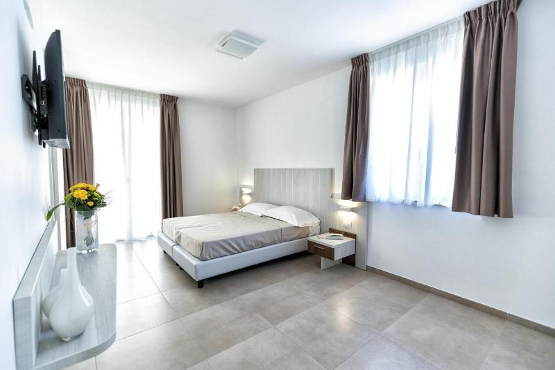 Vasto Aparthotel image