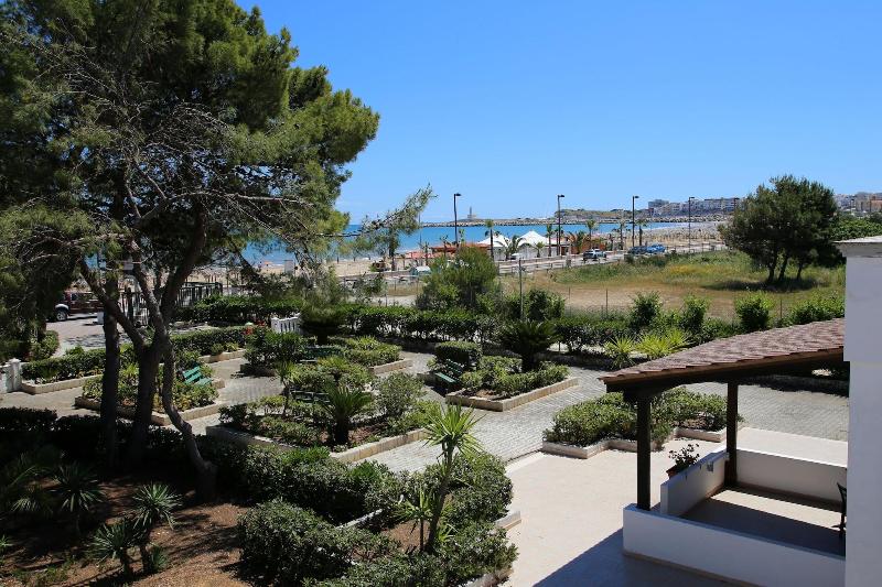 Parco Carabella Hotel image