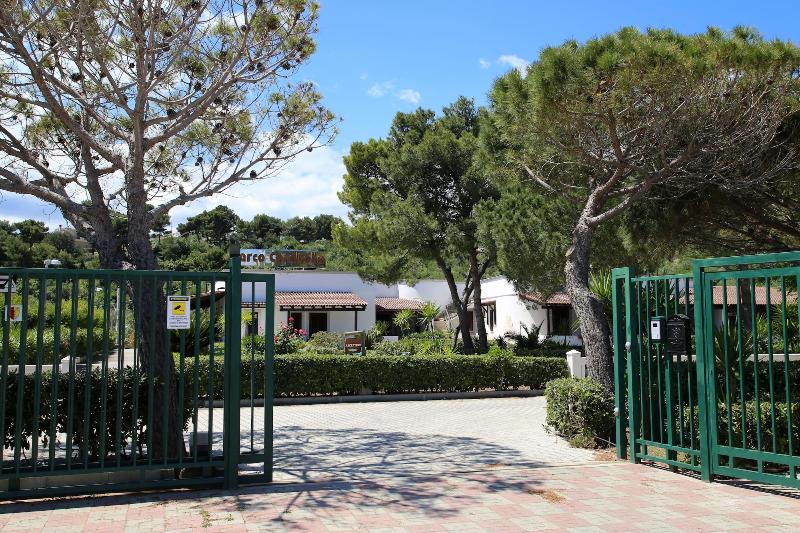 Parco Carabella Hotel image