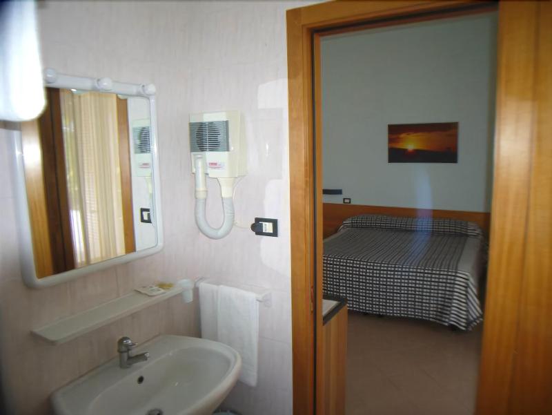 Parco Carabella Hotel image
