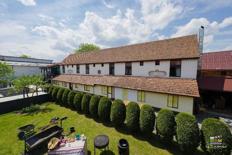 Cristian Inn image