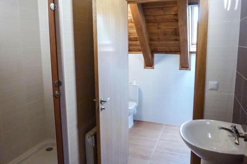 Hostal Y Albergue Haizea image