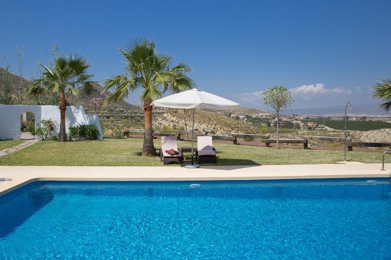 B&B Cortijo El Sarmiento - Adults Only image